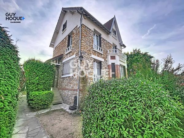 14 min gare Ermont-Eaubonne et Ermont Halte ! Superbe demeure indépendante de 130m² - 4 chambres -garage