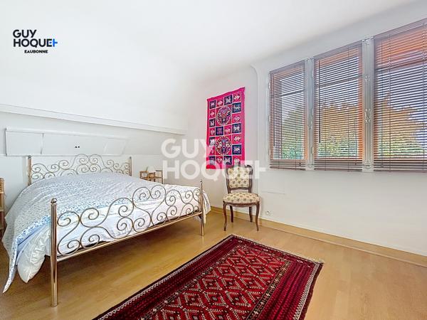 14 min gare Ermont-Eaubonne et Ermont Halte ! Superbe demeure indépendante de 130m² - 4 chambres -garage