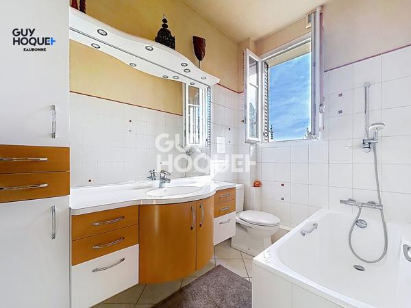 14 min gare Ermont-Eaubonne et Ermont Halte ! Superbe demeure indépendante de 130m² - 4 chambres -garage