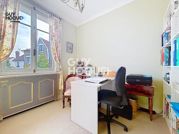 14 min gare Ermont-Eaubonne et Ermont Halte ! Superbe demeure indépendante de 130m² - 4 chambres -garage