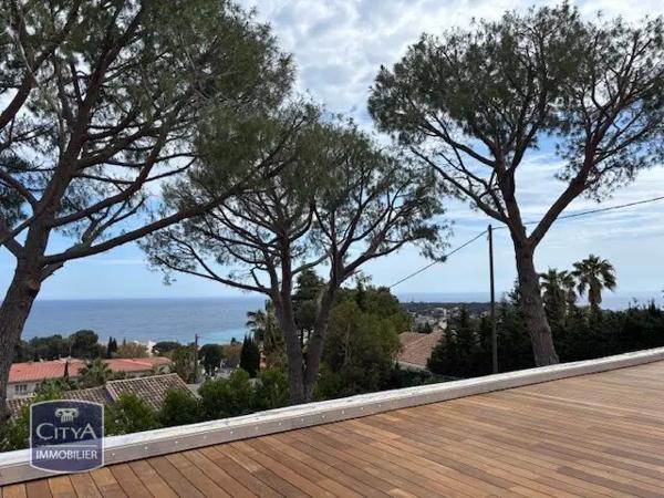 Maison à vendre 5 pièces 264m² Roquebrune-Cap-Martin (06190)