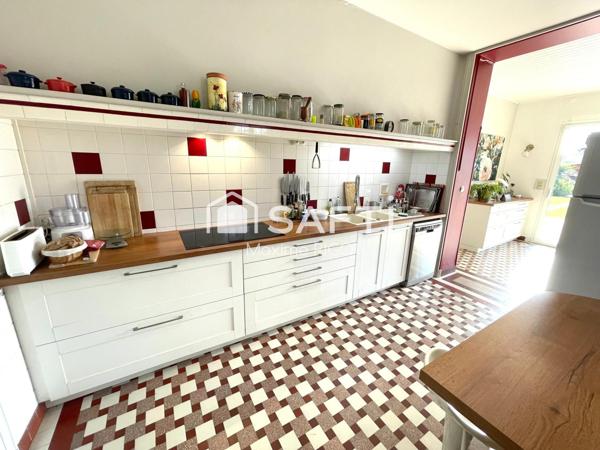 Hôtel particulier 6 chambres 260m² avec piscine