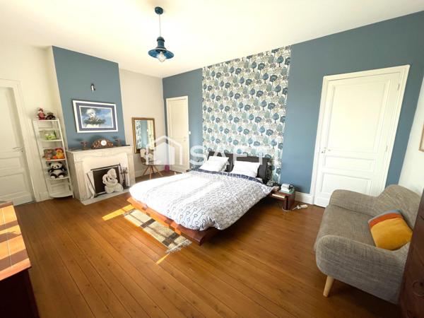 Hôtel particulier 6 chambres 260m² avec piscine