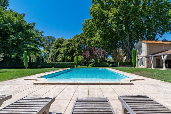 Somptueux Domaine entre la Camargue et les Alpilles
