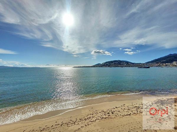 Appartement à vendre    1 pièce • 40 m2 Ajaccio