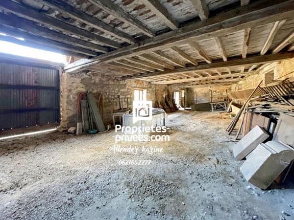 Maison Villeneuve L Archeveque 5 pièce(s) 180 m2 avec dépendances