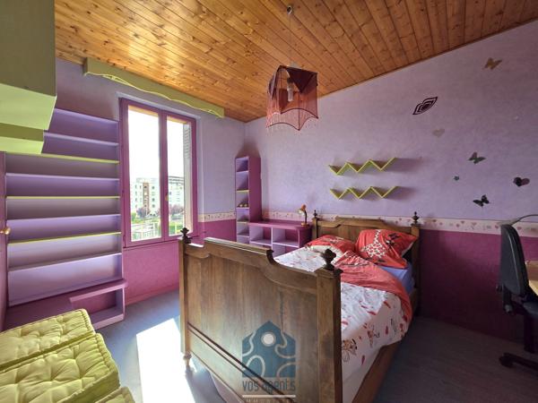 Maison 6 pièce(s) 3 chambre(s) 107 m²