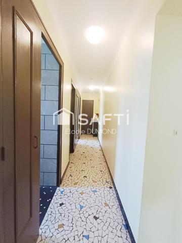 Jolie Maison sur sous-sol d'une surface habitable de 126 m2 sur terrain clos de 1233 m2