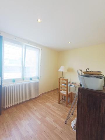 Jolie Maison sur sous-sol d'une surface habitable de 126 m2 sur terrain clos de 1233 m2