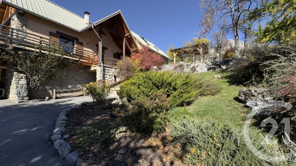 Maison à vendre  6 pièces - 140 m2 CHORGES - 05