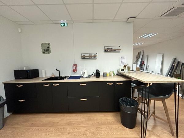 BUREAUX à LOUER de 229 m²