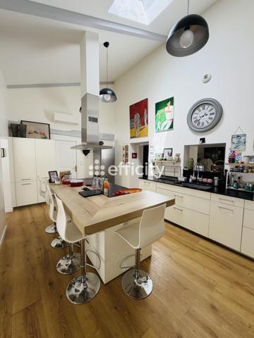 Maison 8 pièces - 300 m² Bien prestige