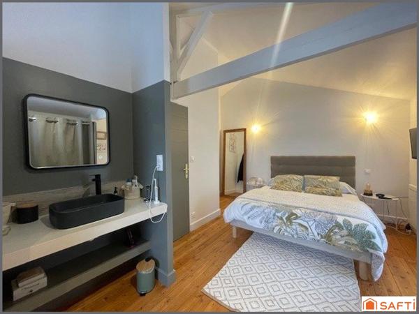 Aucun travaux, très belle rénovation.