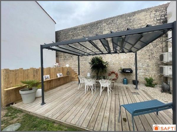 Aucun travaux, très belle rénovation.