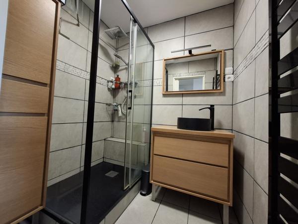 Maison T4 / 84m² Jardin, Piscine, Parking privé