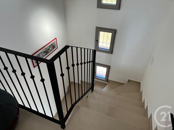 Maison à vendre  6 pièces - 145 m2 ST CYR SUR MER - 83