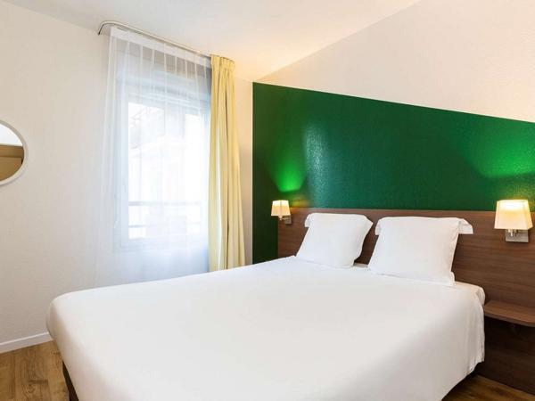 INVESTISSEMENT LOCATIF  CARRIERES SOUS POISSY - Résidence Aparthotel Adagio Access*** - 5,64% de rentabilité.