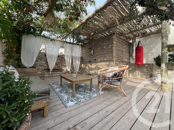 Maison à vendre  5 pièces - 165 m 2   SANTA MARIA DI LOTA  - 202