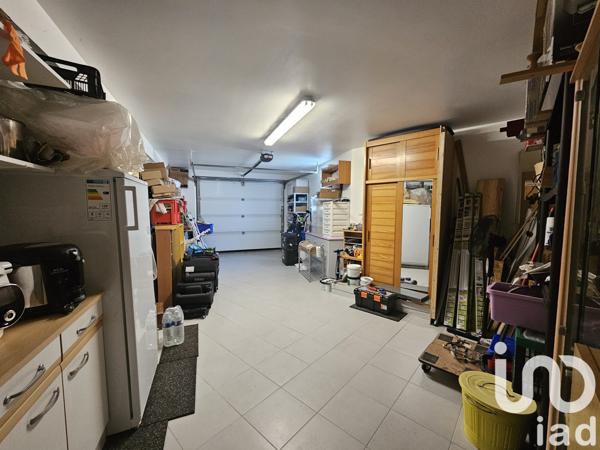 Maison à vendre 9 pièces 183 m² Cherisy
