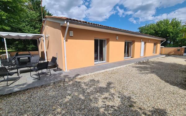 Maison à vendre    4 pièces •  Ambarès-et-Lagrave