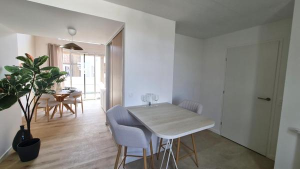 Appartement  La Rochelle 2 chambres 64.88 m2 avec terrasse  et parking