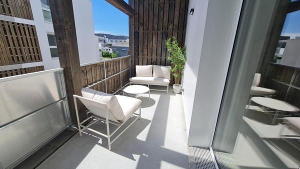 Appartement  La Rochelle 2 chambres 64.88 m2 avec terrasse  et parking