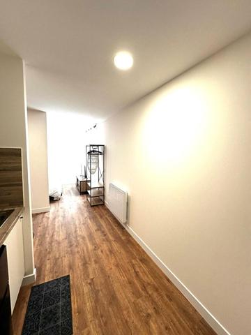 Appartement meublé1 pièce à louer au coeur de Saint Quentin 02100.
