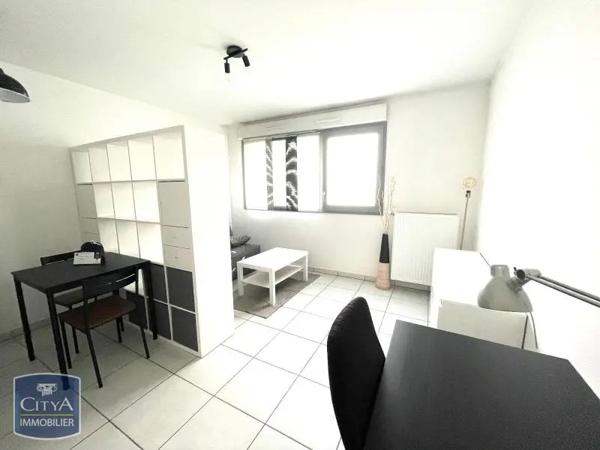 Appartement à louer 1 pièce 24.97m²