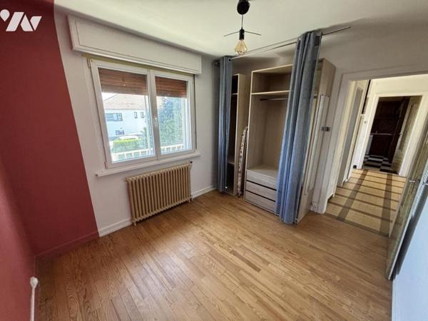 Maison 4 pièces (environ 72 m² habitables) sur sous-sol complet, secteur calme et proche commodités