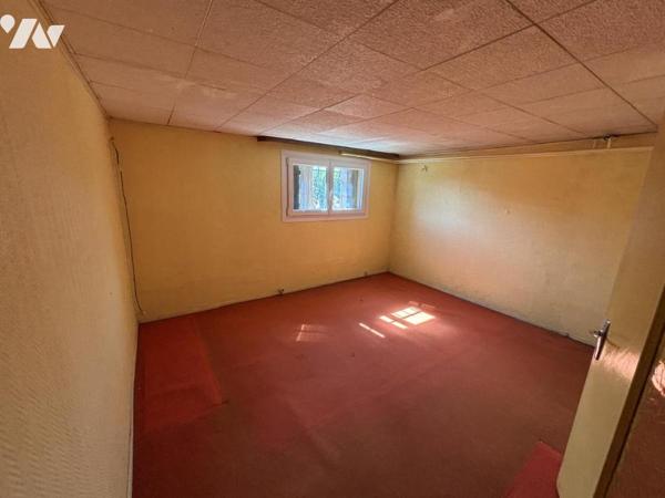 Maison 4 pièces (environ 72 m² habitables) sur sous-sol complet, secteur calme et proche commodités