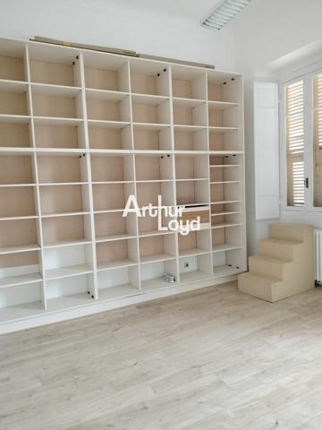 EXCEPTIONNEL AU CŒUR DU CARRE D'OR DE NICE BUREAU A LOUER DE 115M² DANS IMMEUBLE BOURGOIS