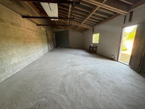 Maison Moulins 7 pièce(s) 180 m2 + garage + dépendance + puits