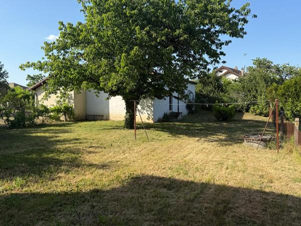 Maison Moulins 7 pièce(s) 180 m2 + garage + dépendance + puits