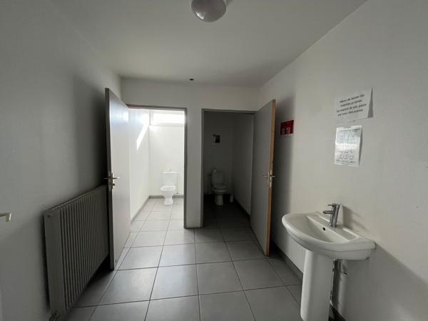 BUREAUX - A LOUER - 350 M2 - LAON