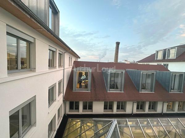 BUREAUX à LOUER de 1065 m²