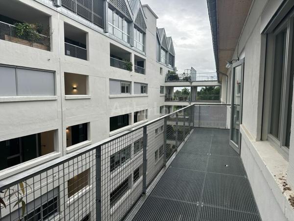 BUREAUX à LOUER de 1065 m²