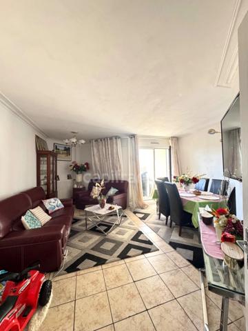 Appartement à vendre spacieux F4 avec deux balcons