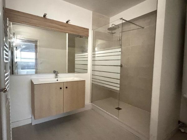 Appartement Morigny Champigny 3 pièces avec box et grande cave