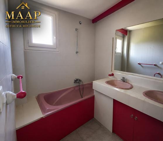 Maison 6 pièces – 133 m² – Terrain 1 661 m² – Limogne-en Quercy 191 000 €