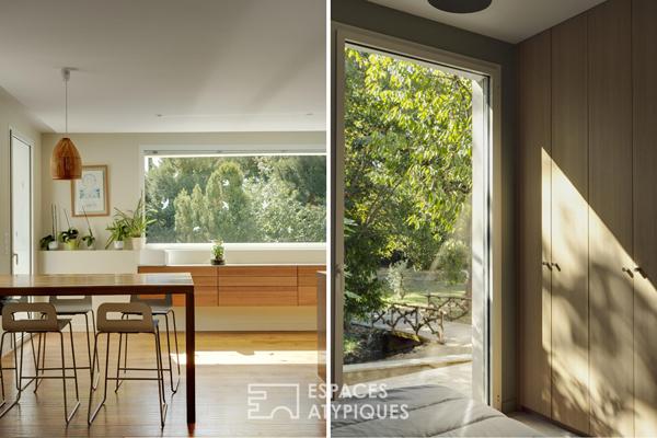 Maison contemporaine d’architecte avec piscine et parc traversé par un ruisseau