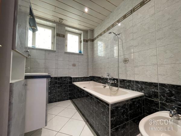 3%.COM EXCLUSIVITÉ à MOMMENHEIM, maison individuelle de 230m², 6 chambres Mommenheim (67670)