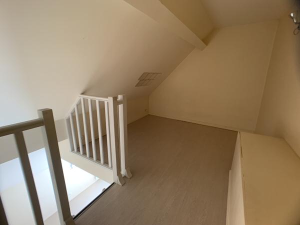 Appartement
                                                                                                                                                                                                                                                                                                                        1 pièce(s)                                                                                                                                                                                                          1 chambre(s)                                                                                                                                                                                                          24.63  m²