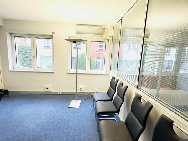 BUREAUX à LOUER de 415 m²