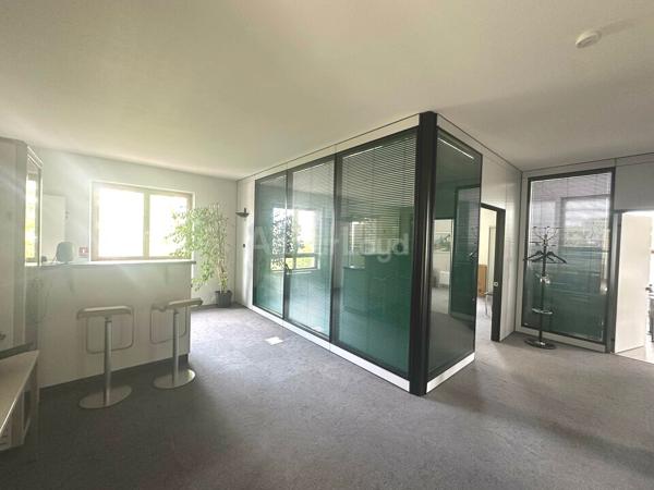 BUREAUX à LOUER de 415 m²