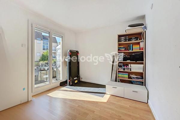Appartement à vendre 5 pièces de 91,75 m² à Andrésy