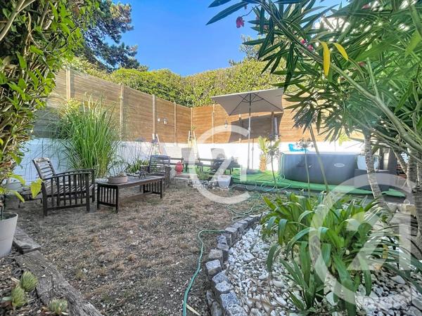 Maison à vendre  4 pièces - 77 m 2   HEROUVILLE ST CLAIR  - 14