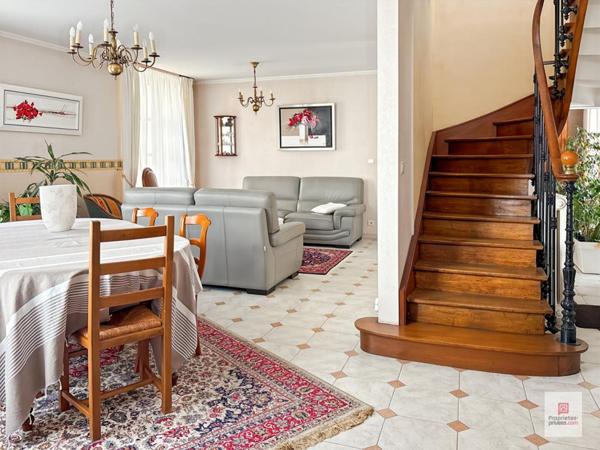 Maison de Maitre - La Fleche 9 pièce(s) 244 m2