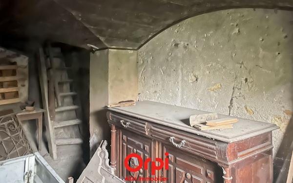 Maison à vendre    2 pièces •  Vaux