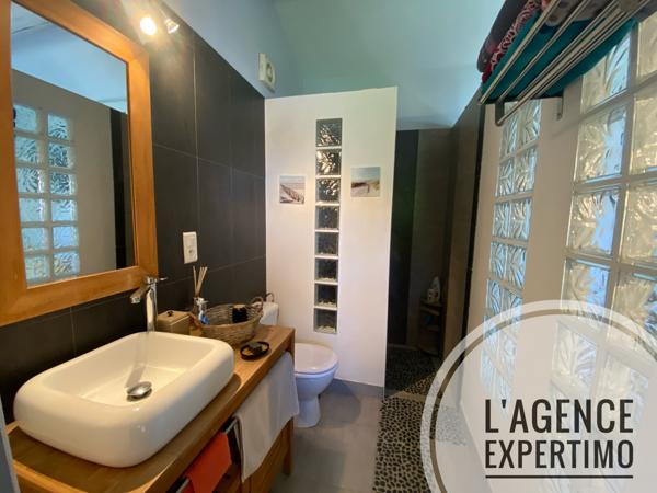 Uchaux (84100) Très belle maison de 171 m2 sur une parcelle de 2700 m2