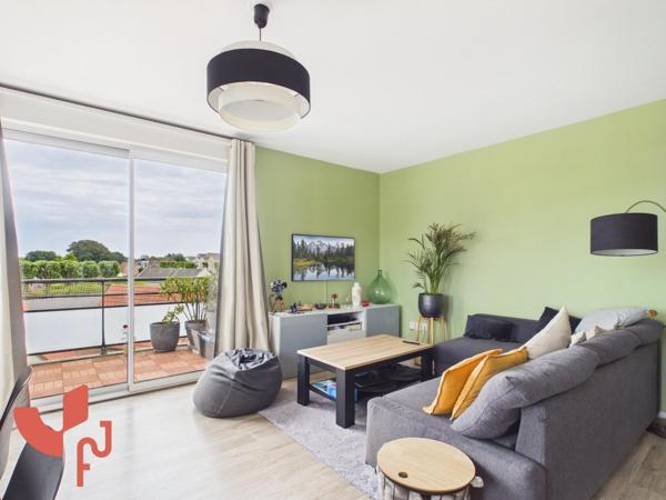 T3 lumineux avec balcon et parking en sous-sol